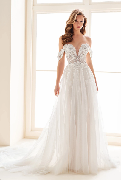 Ball Gown Sweetheart V-Neck Floral Lace Appliques Wedding Dress #E1003