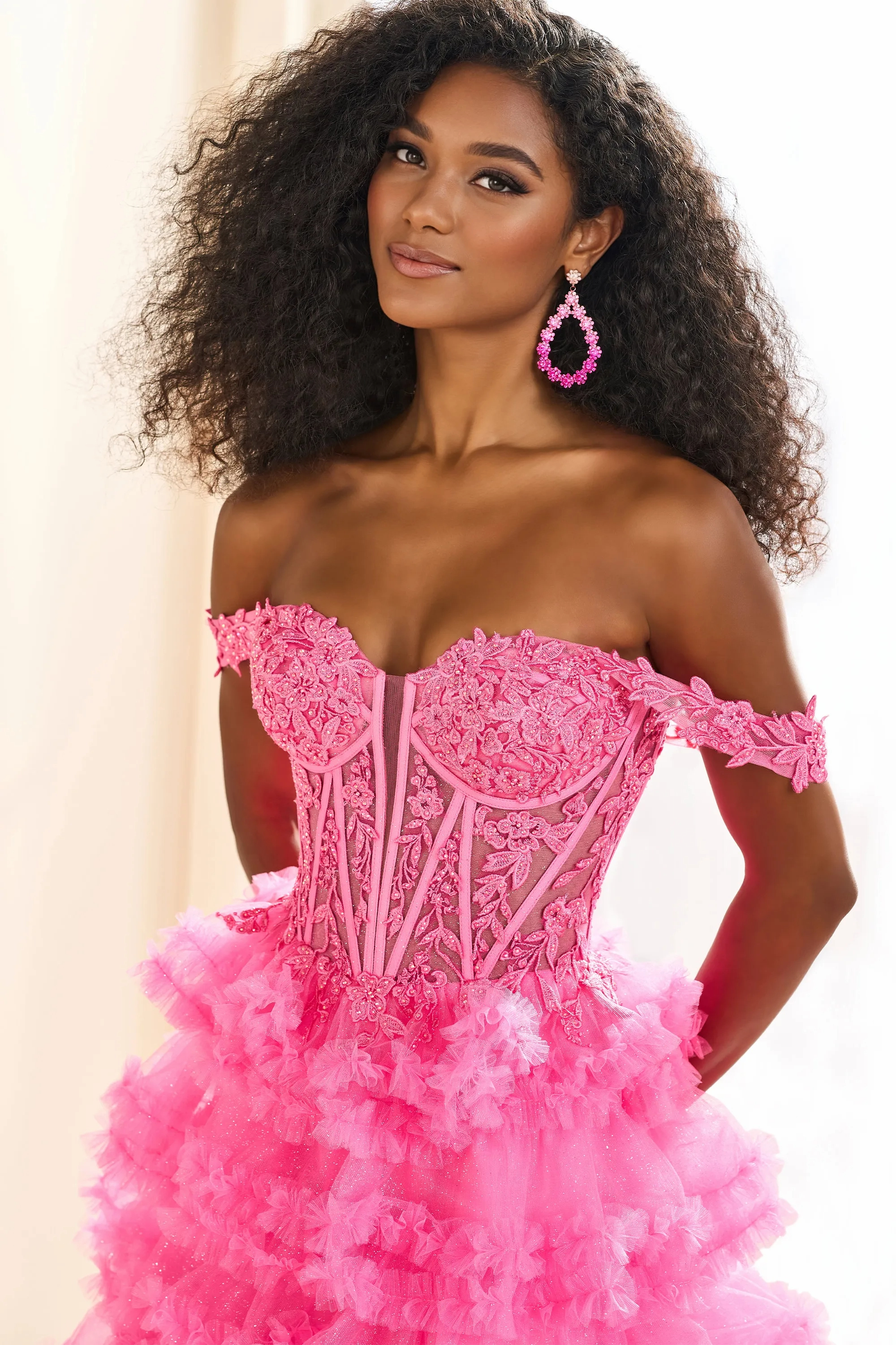   Ball Gown Off-The-Shoulder Sweetheart Lace Appliques Slit Prom Dress #Ellie Wilde 36201