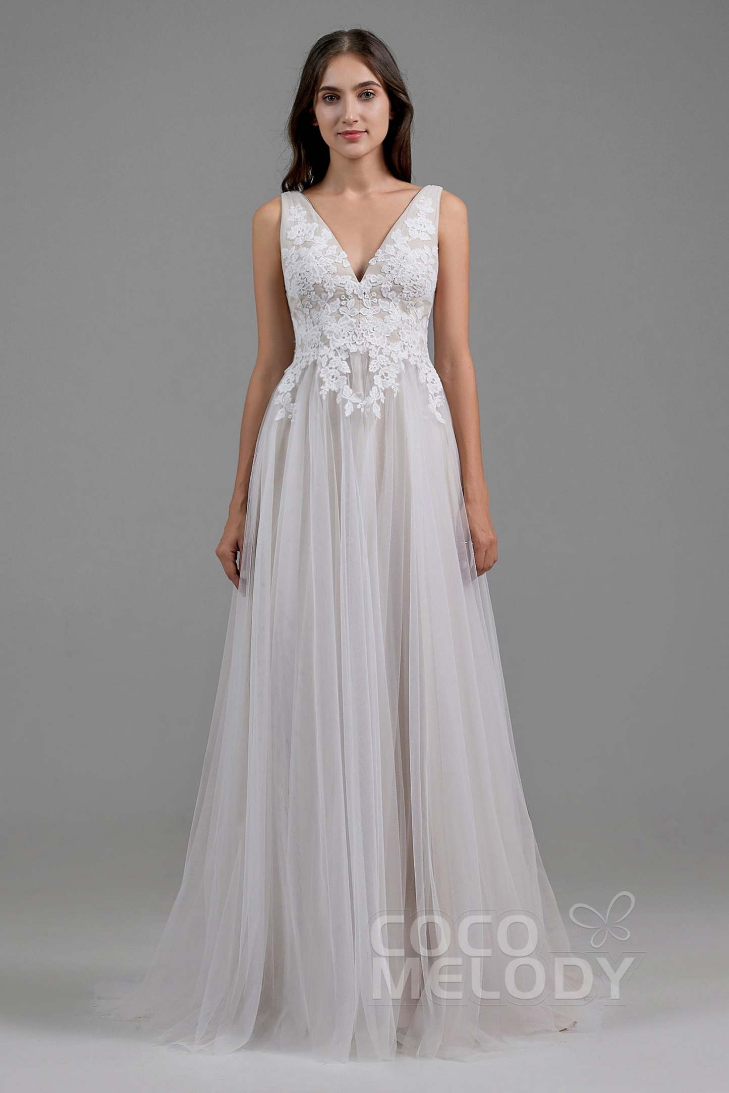 A-Line Sweep-Brush Train Tulle Wedding Dress