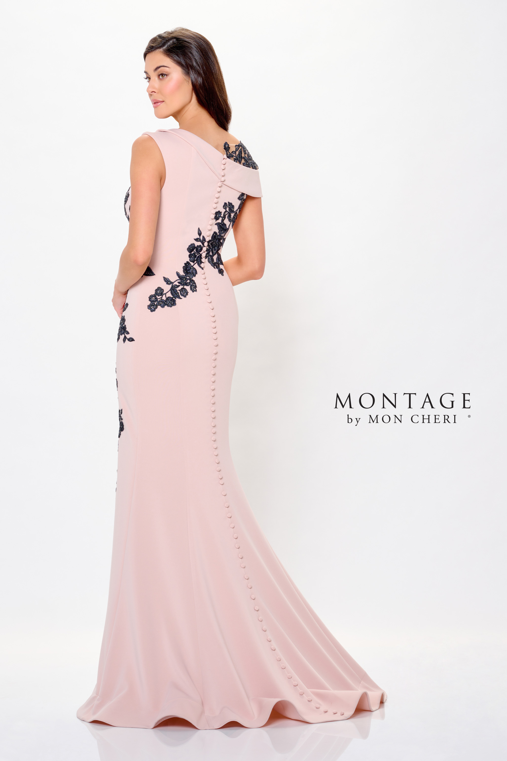 Sophisticated Mermaid Bateau Appliques Mother Of The Bride Dress #M901