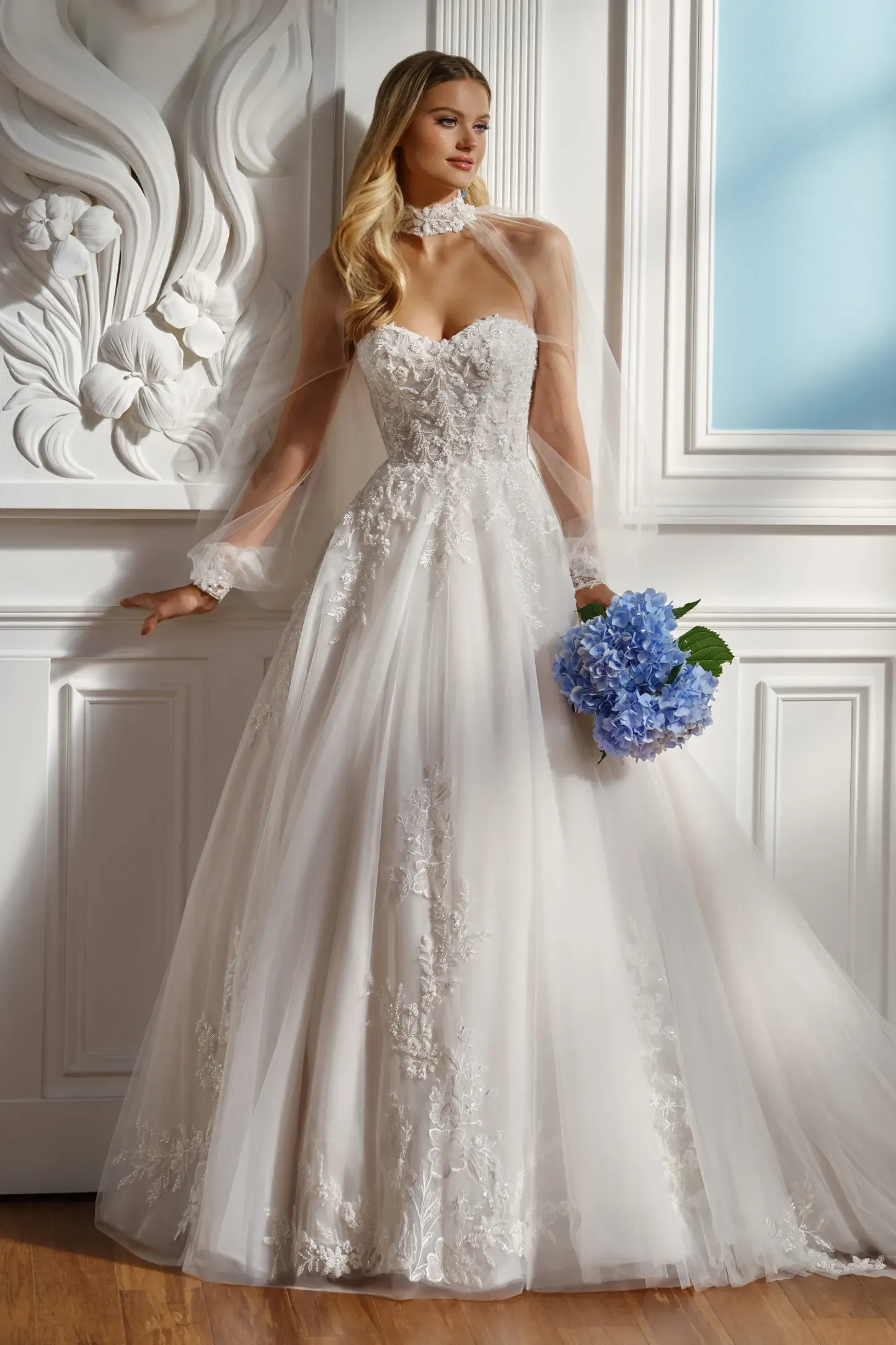 Sweetheart Floral Lace Appliques Beading Wedding Dress #MT6017