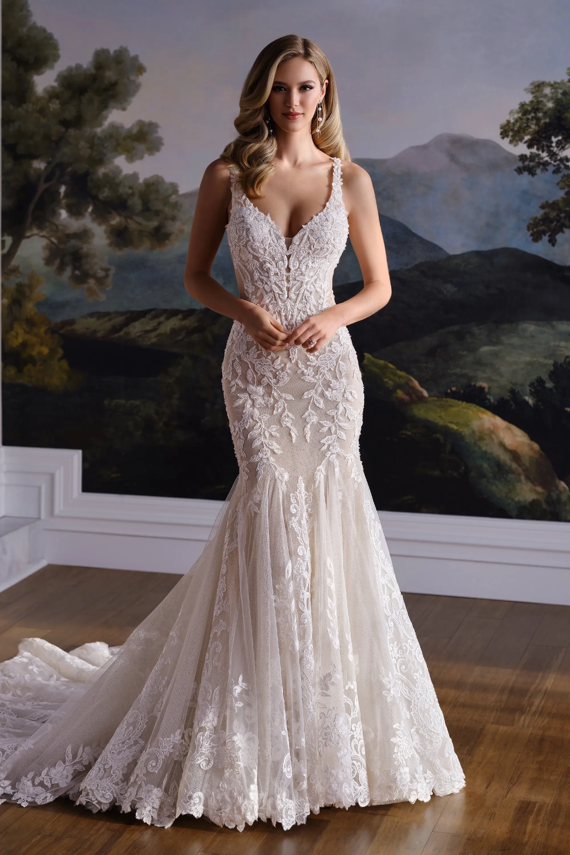 Mermaid Sweetheart Lace Appliques Tulle Wedding Dress #MT8107