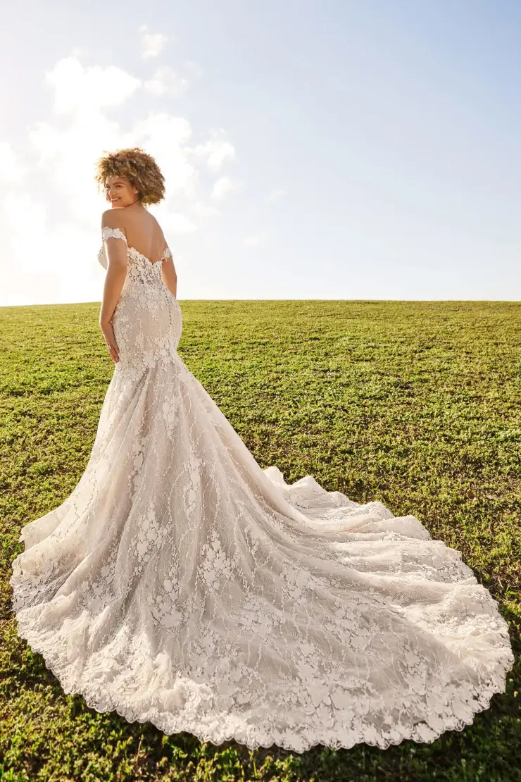 MARTIN THORNBURG MTL12251 Flattering Fit and Flare Sweetheart Lace Wedding Dress