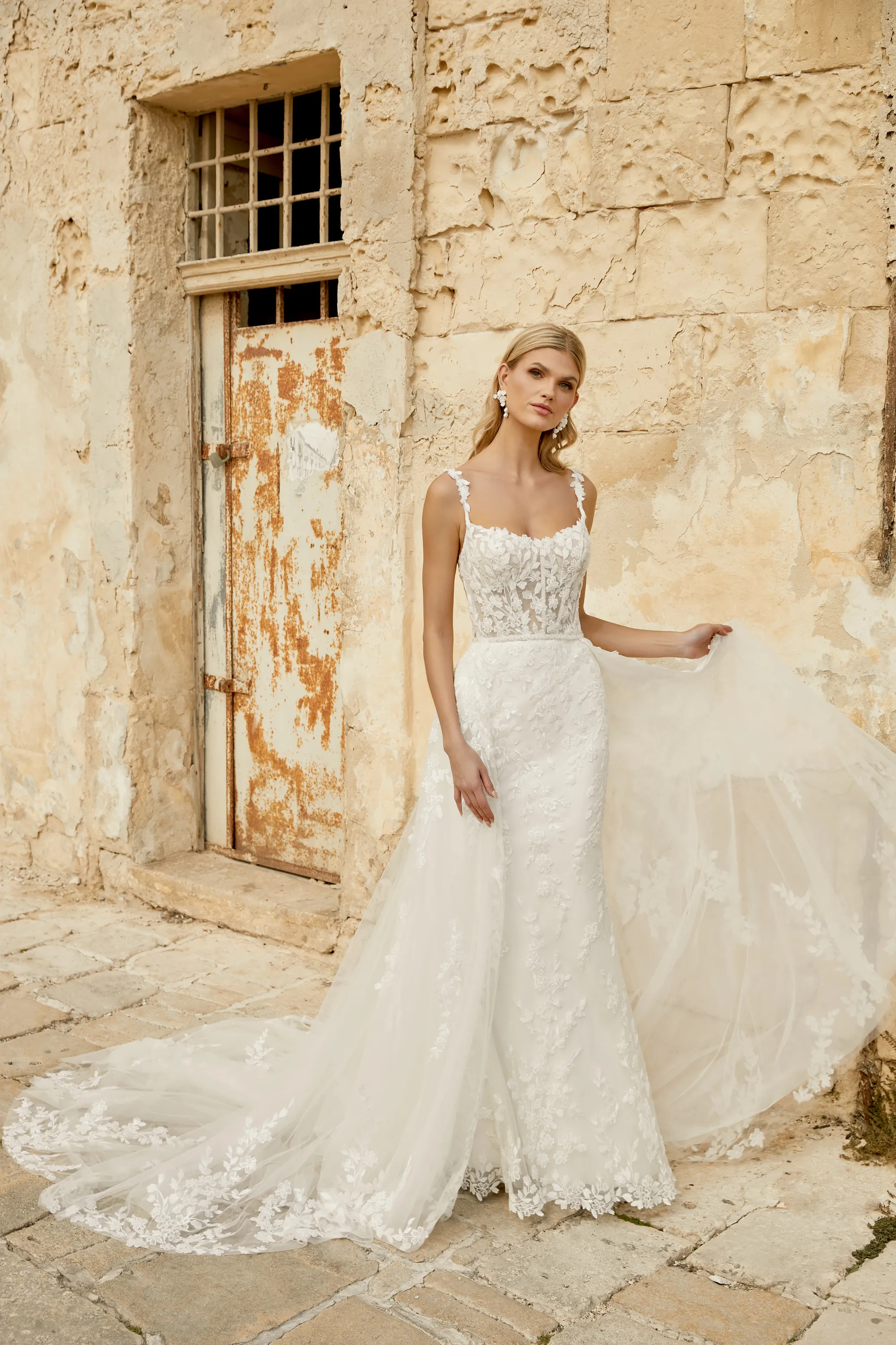 Allover Scoop Fit and Flare Beading Sequins Tulle Chapel Wedding Dress 44482