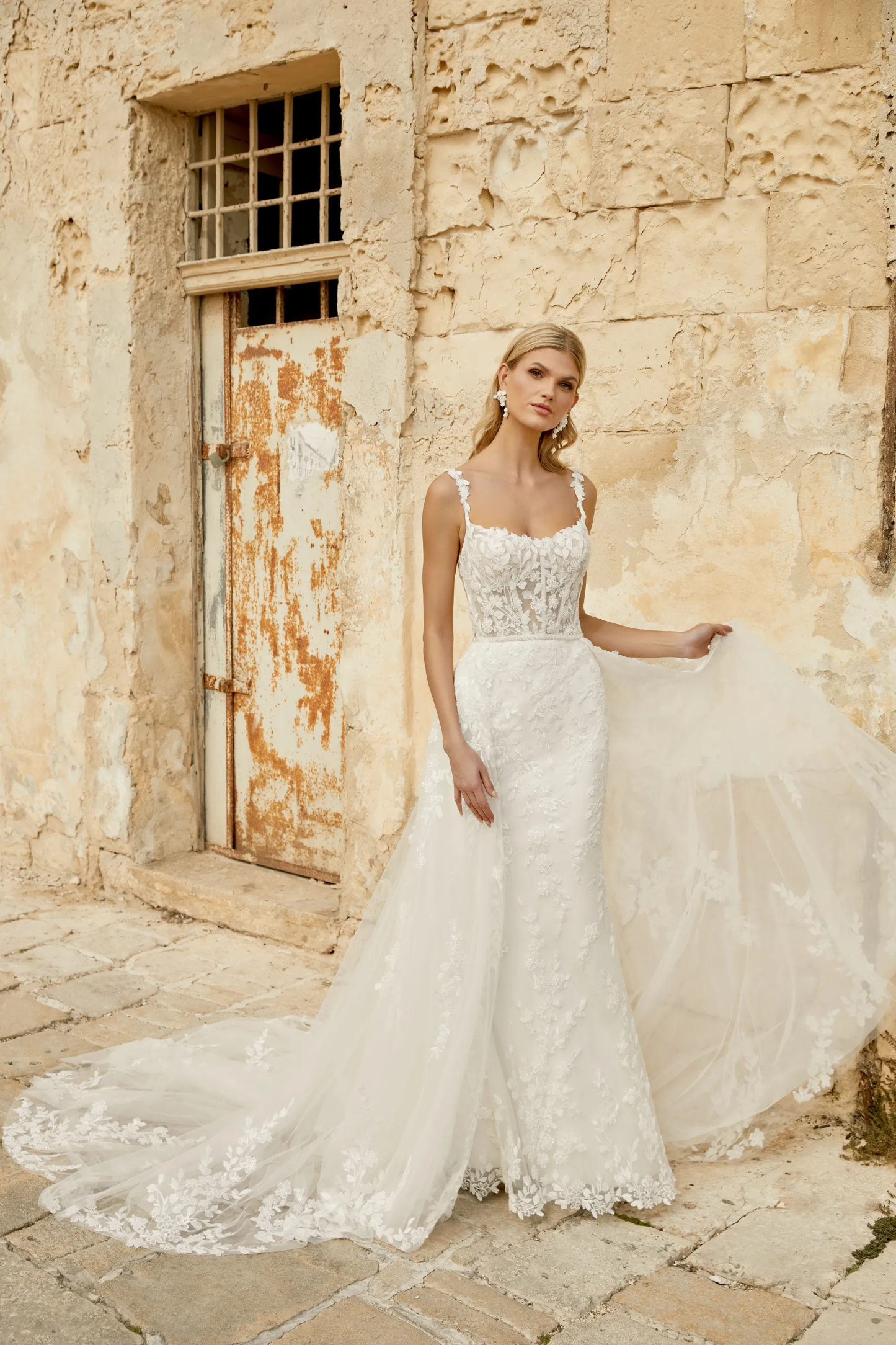 Allover Scoop Fit and Flare Beading Sequins Tulle Chapel Wedding Dress 44482