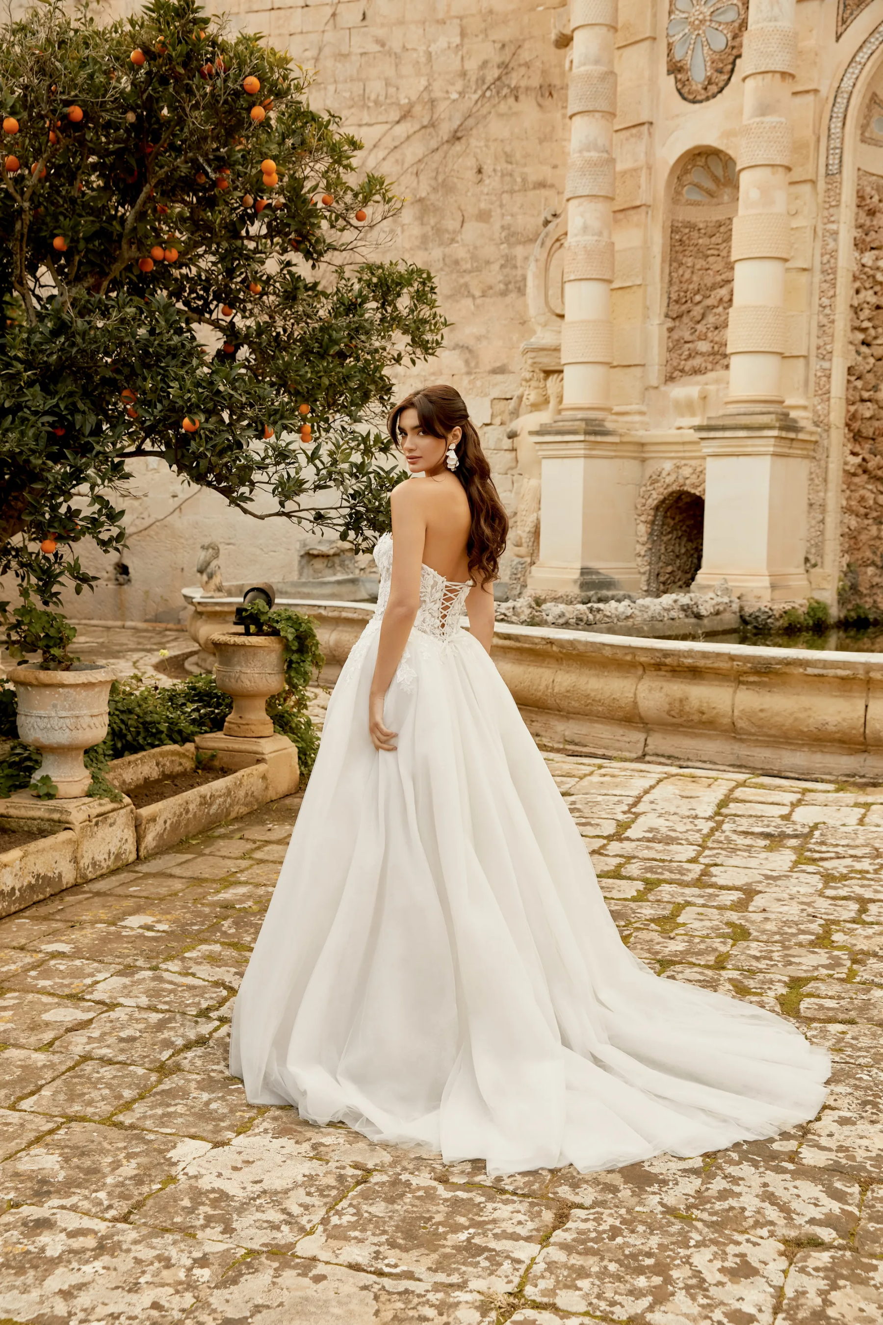 Enchanting Ball Gown Sweetheart Beading Sequins Lace Wedding Dress 44490