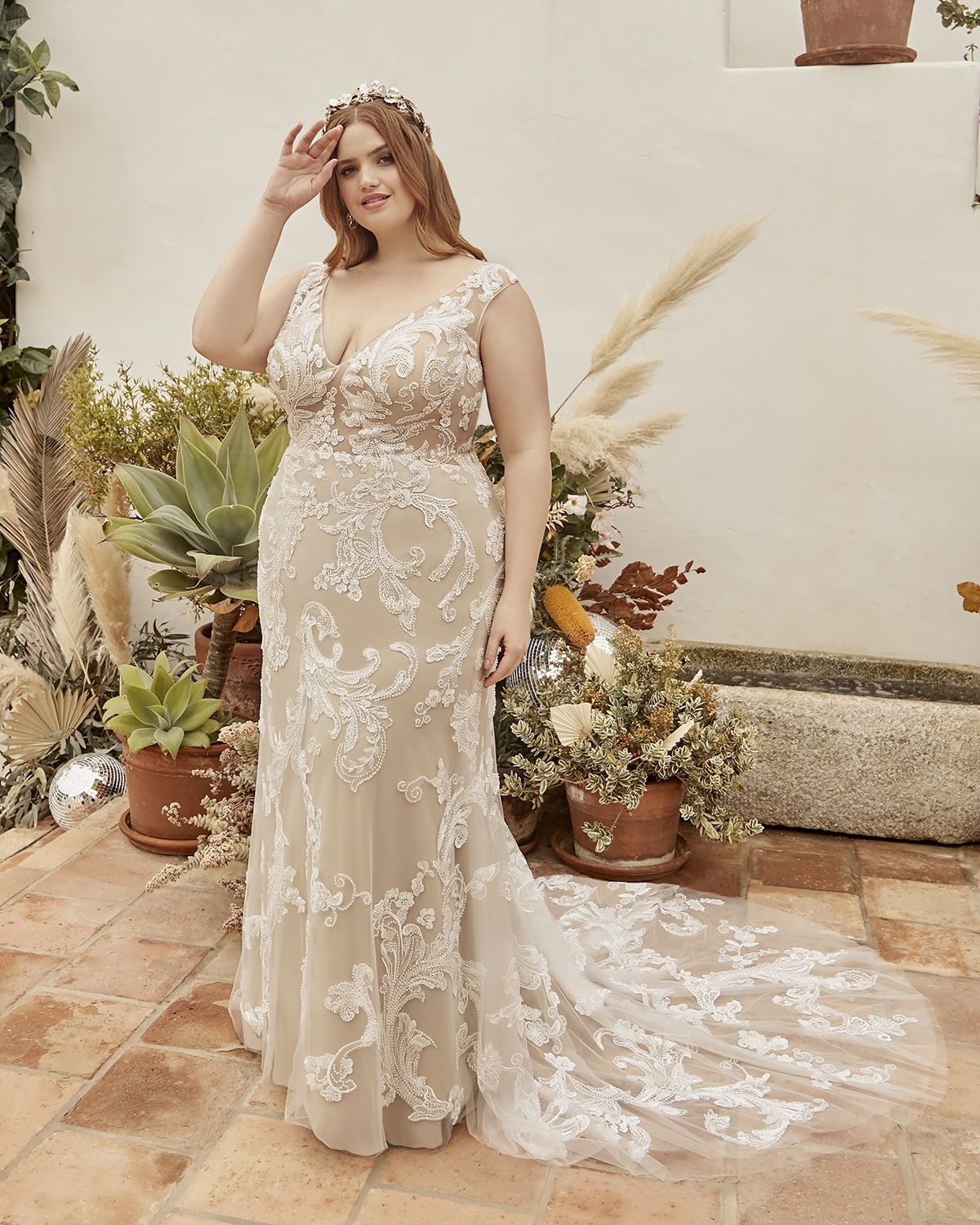 Glamorous Boho A-Line Floral Lace Appliques V-Back Wedding Dress #BL345