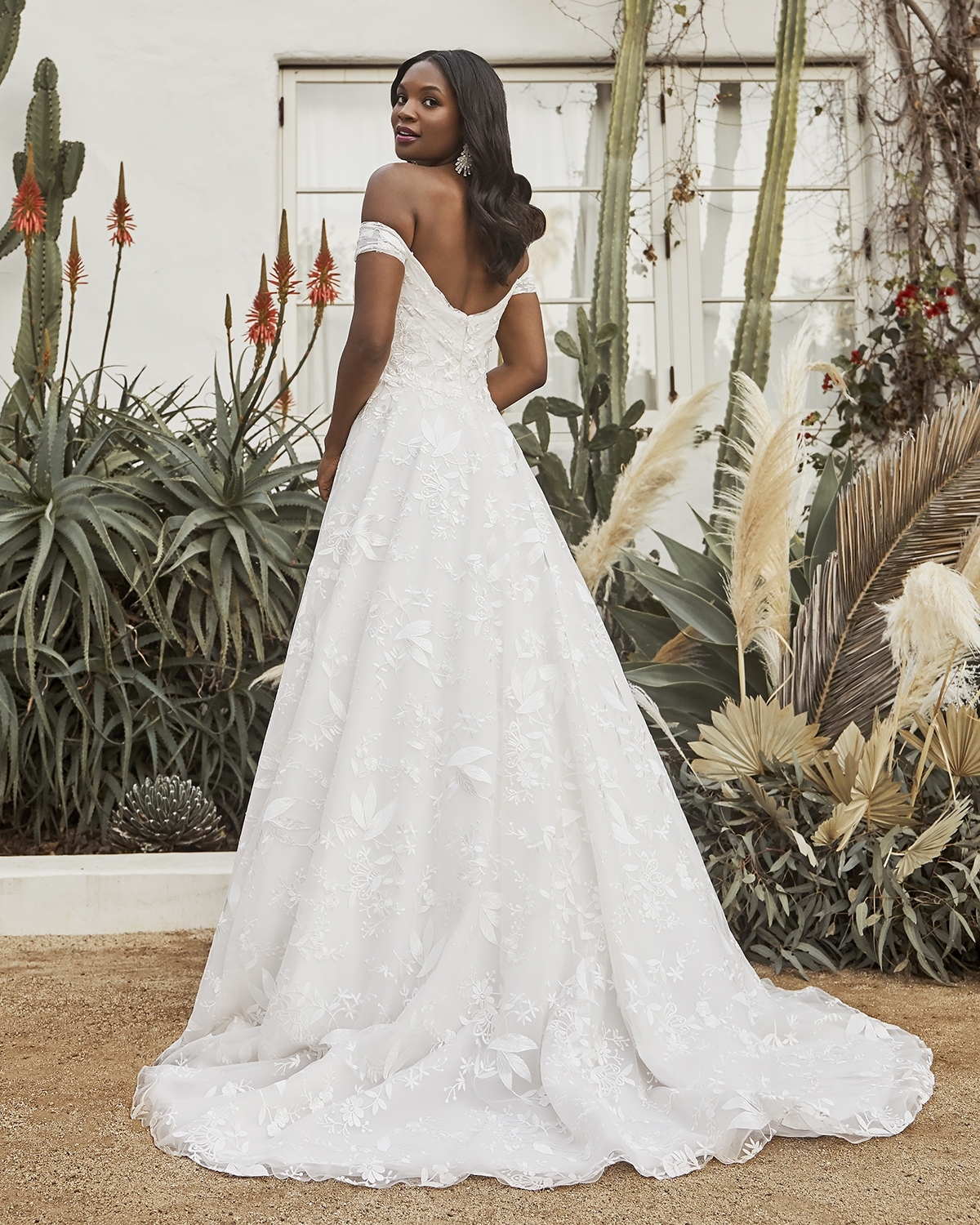 Modern Boho A-Line Sweetheart Off-Shoulder Floral Lace Wedding Dress #BL350