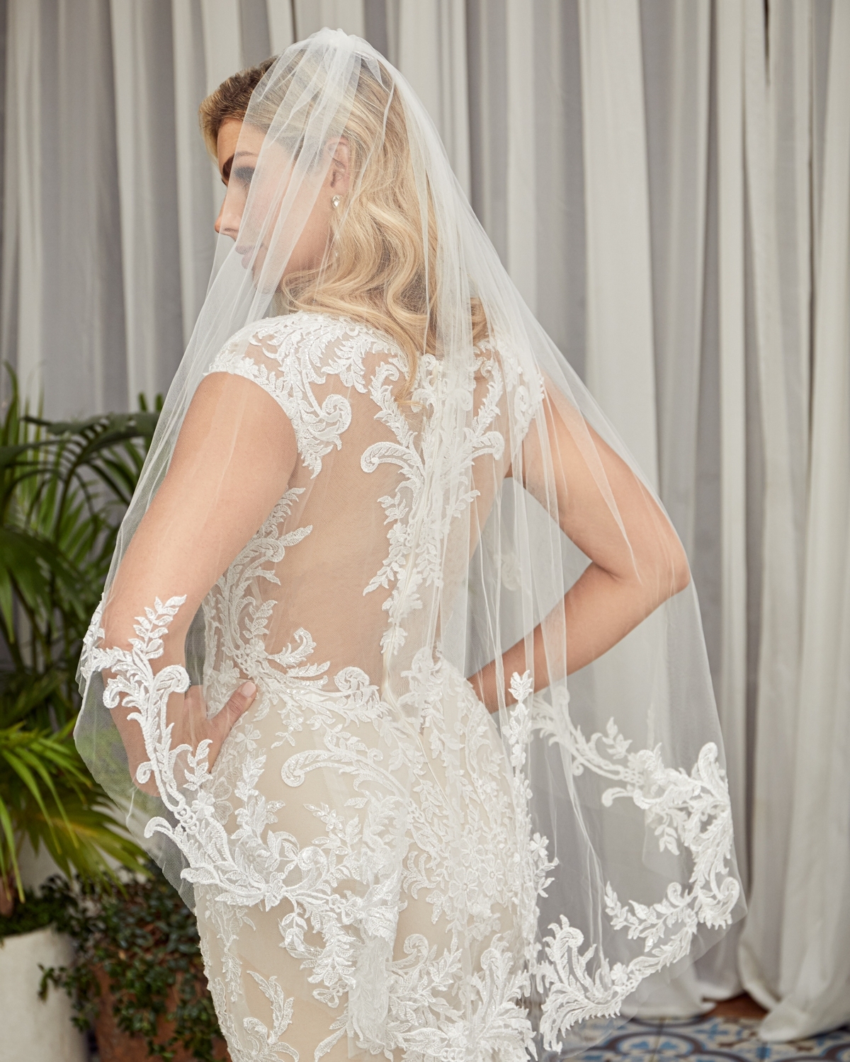 Elegance Fit And Flare Plunging V-Neck Cap Sleeves Floral Lace Wedding Dress #BL356