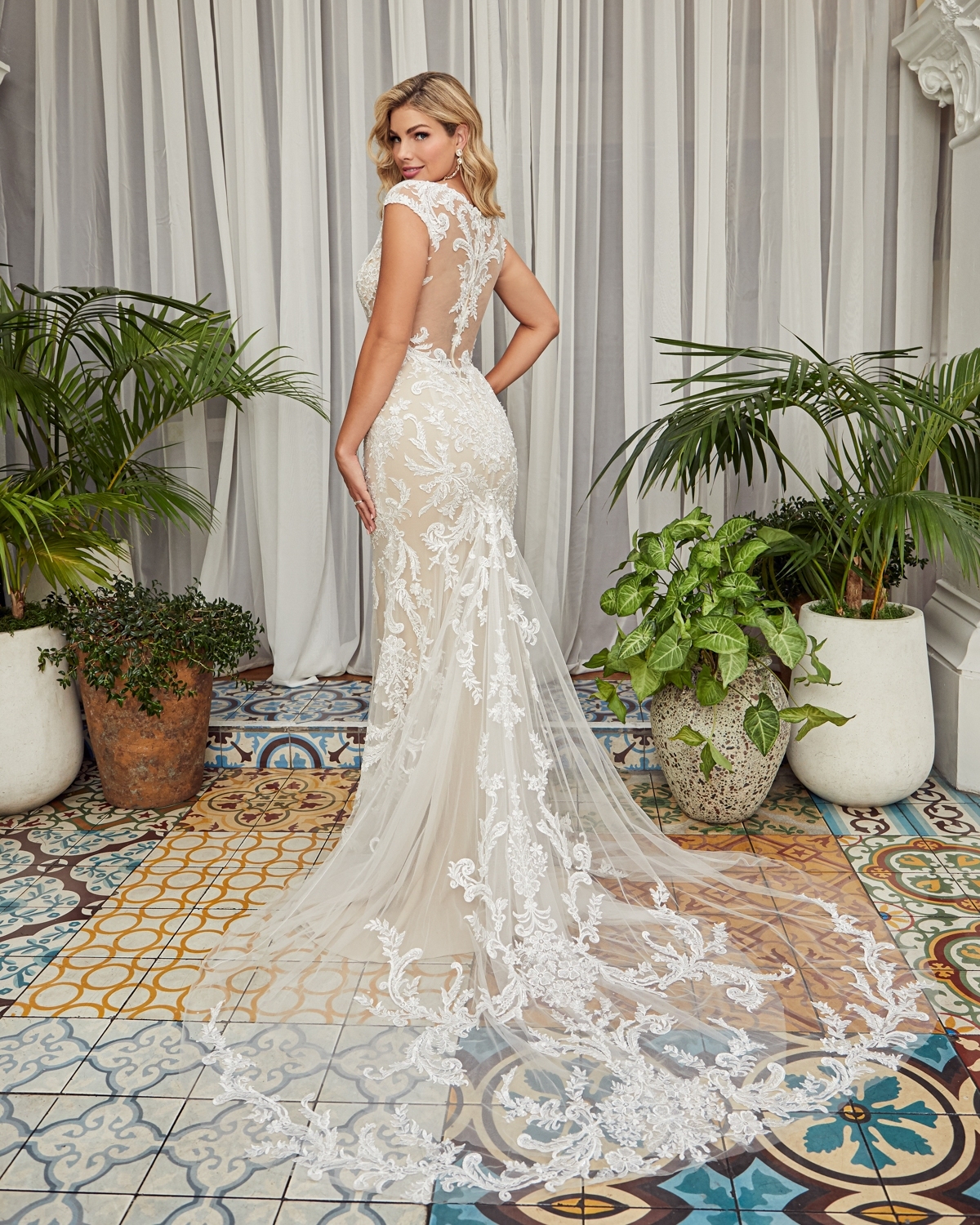 Elegance Fit And Flare Plunging V-Neck Cap Sleeves Floral Lace Wedding Dress #BL356