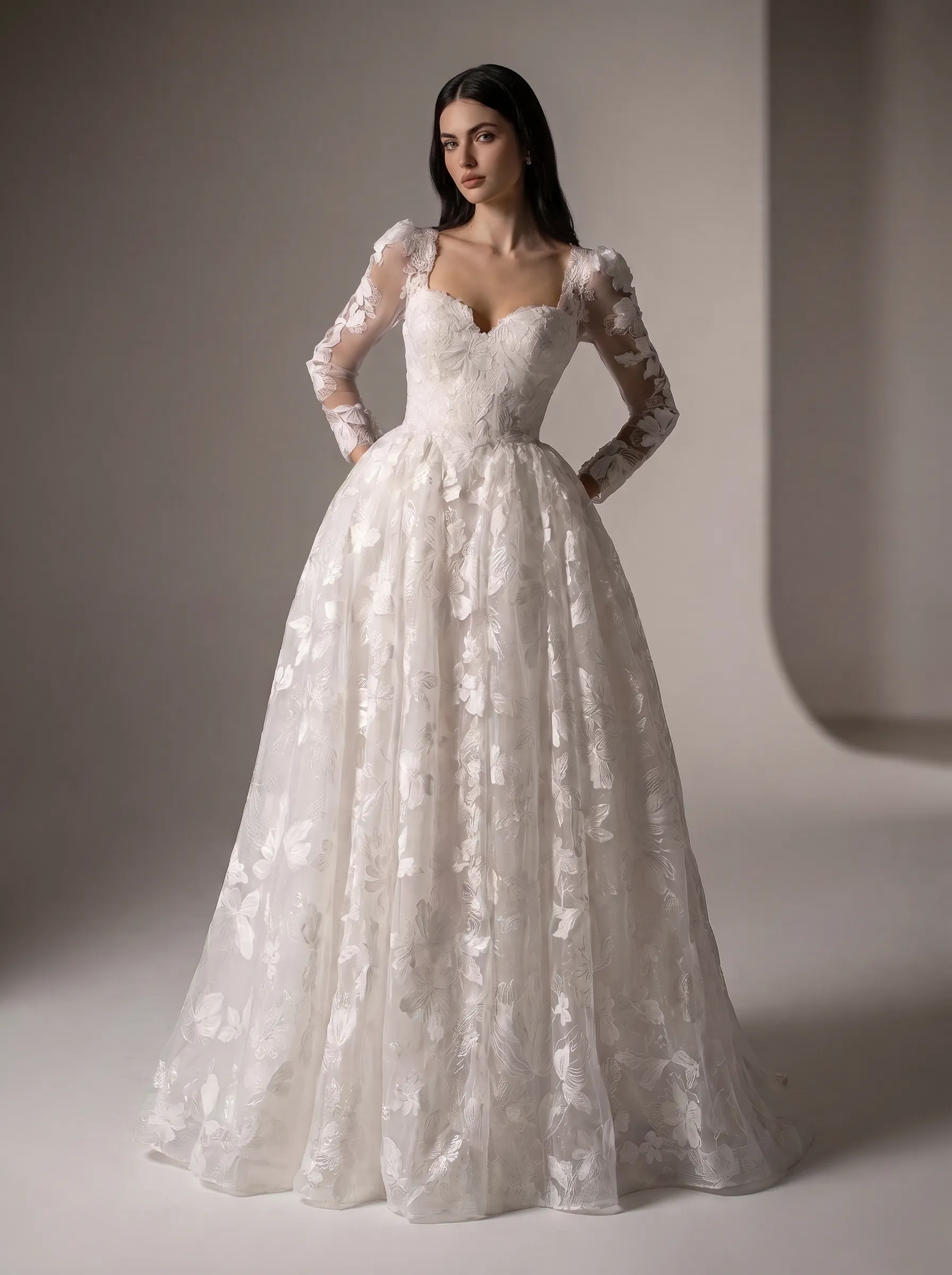 Romantic Long Sleeve Floral Lace Ball Gown Wedding Dress | Sweetheart Basque Waist Tulle Bridal Gown W6004