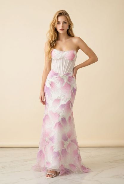 [Copy][Copy][Copy][Copy][Copy][Copy][Copy][Copy][Copy]couture lee #3741 #floor-length evening gown featuring a plunging V-neckline
