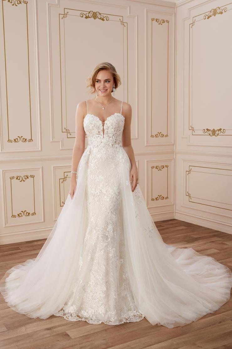 Show-Stopping Two-Piece Lace Wedding Dress #Y22068