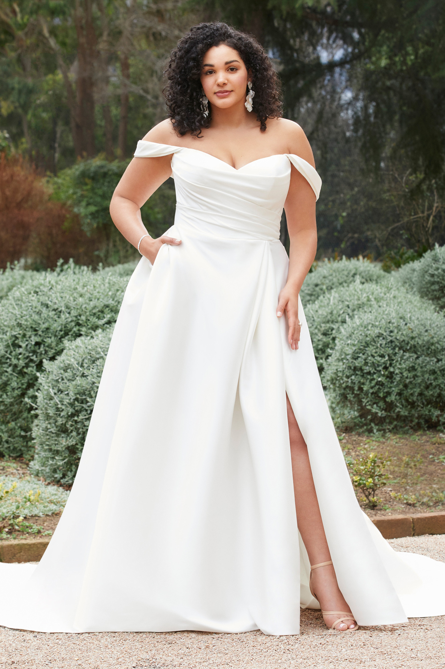 Pearl Mikado Ball Gown With Sexy Skirt Slit ANSEL | STYLE Y3108