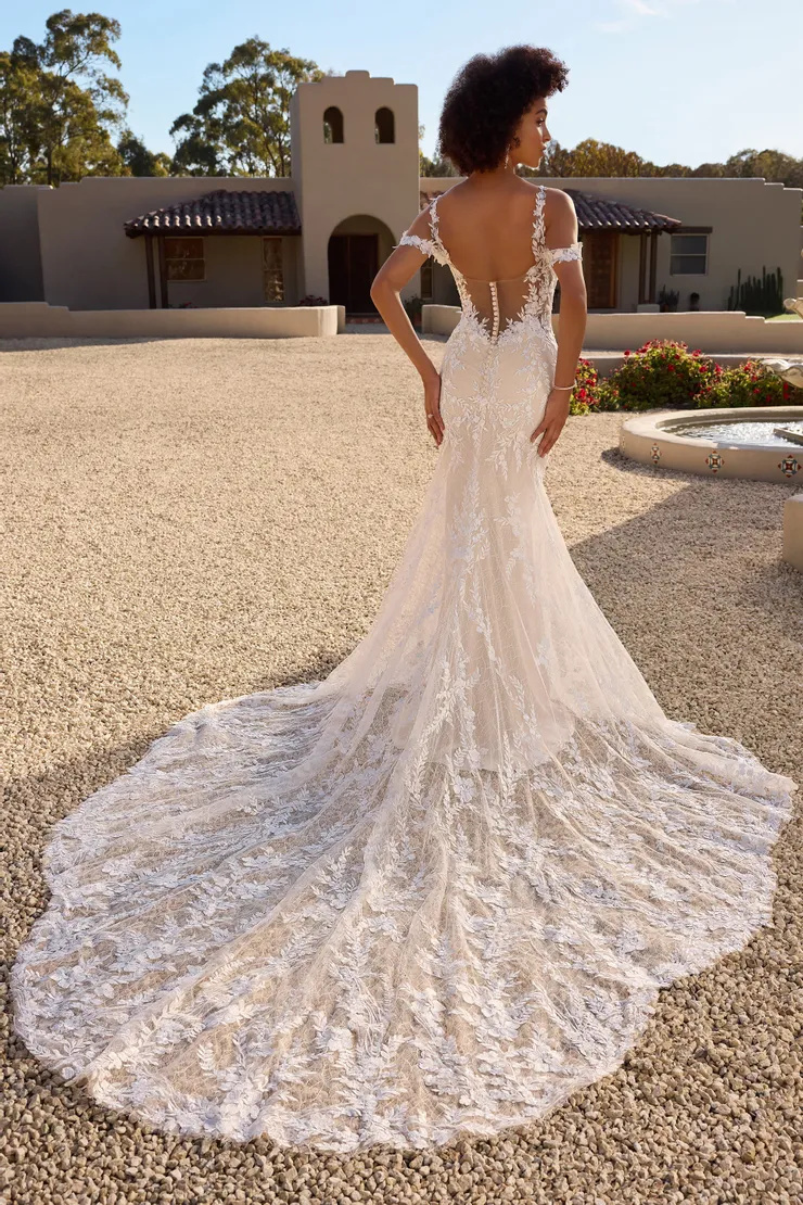 Sexy Fit-And-Flare Gown With Cold-Shoulder Straps