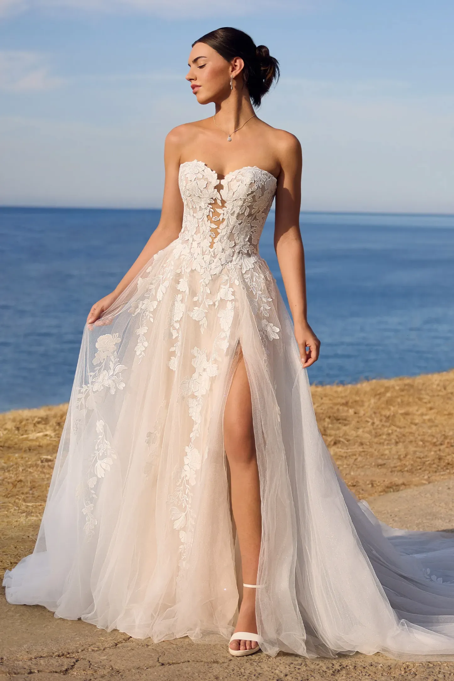 Sweetheart Lace Wedding Dress with Gloves #Sophia Tolli Y3190