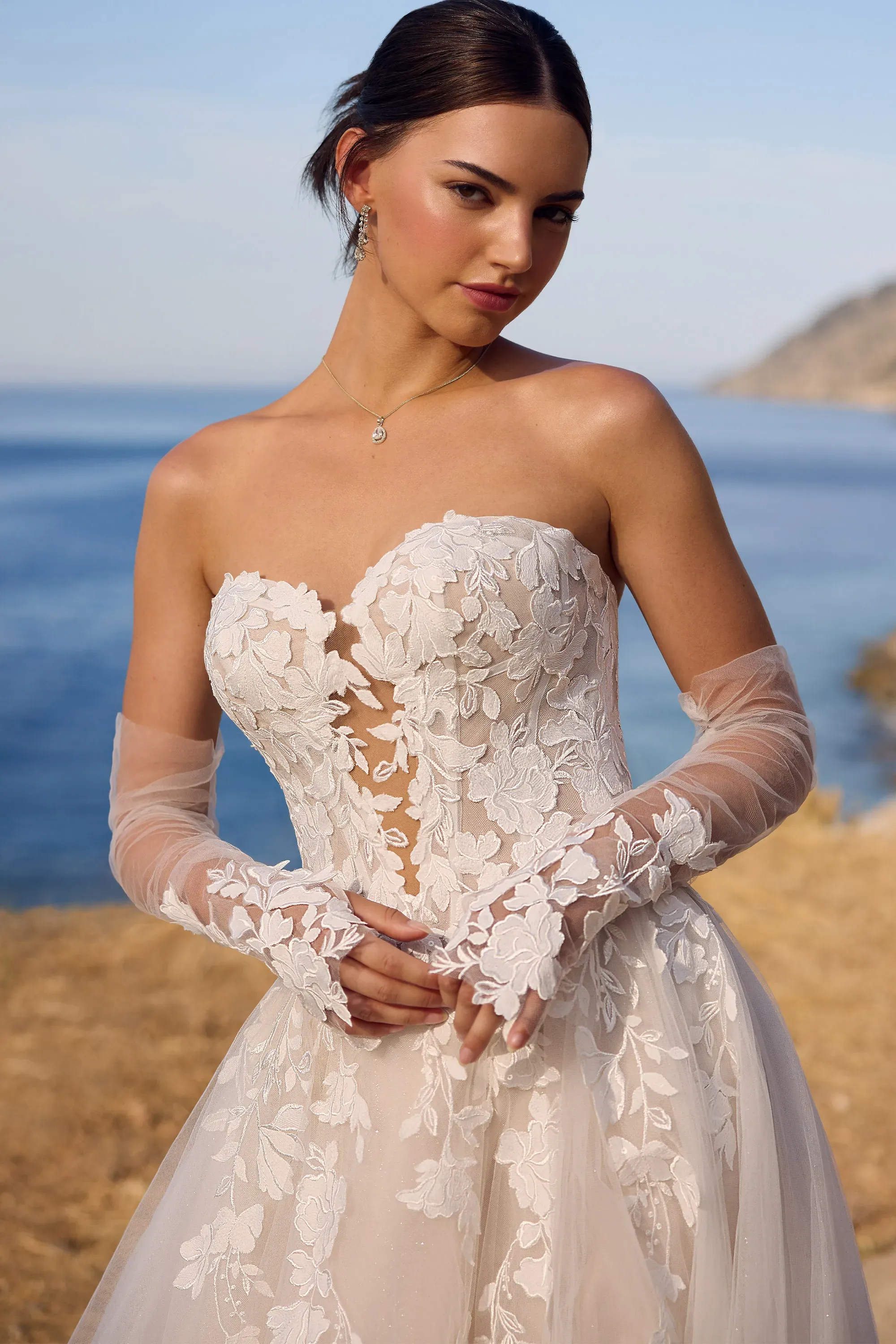 Sweetheart Lace Wedding Dress with Gloves #Sophia Tolli Y3190