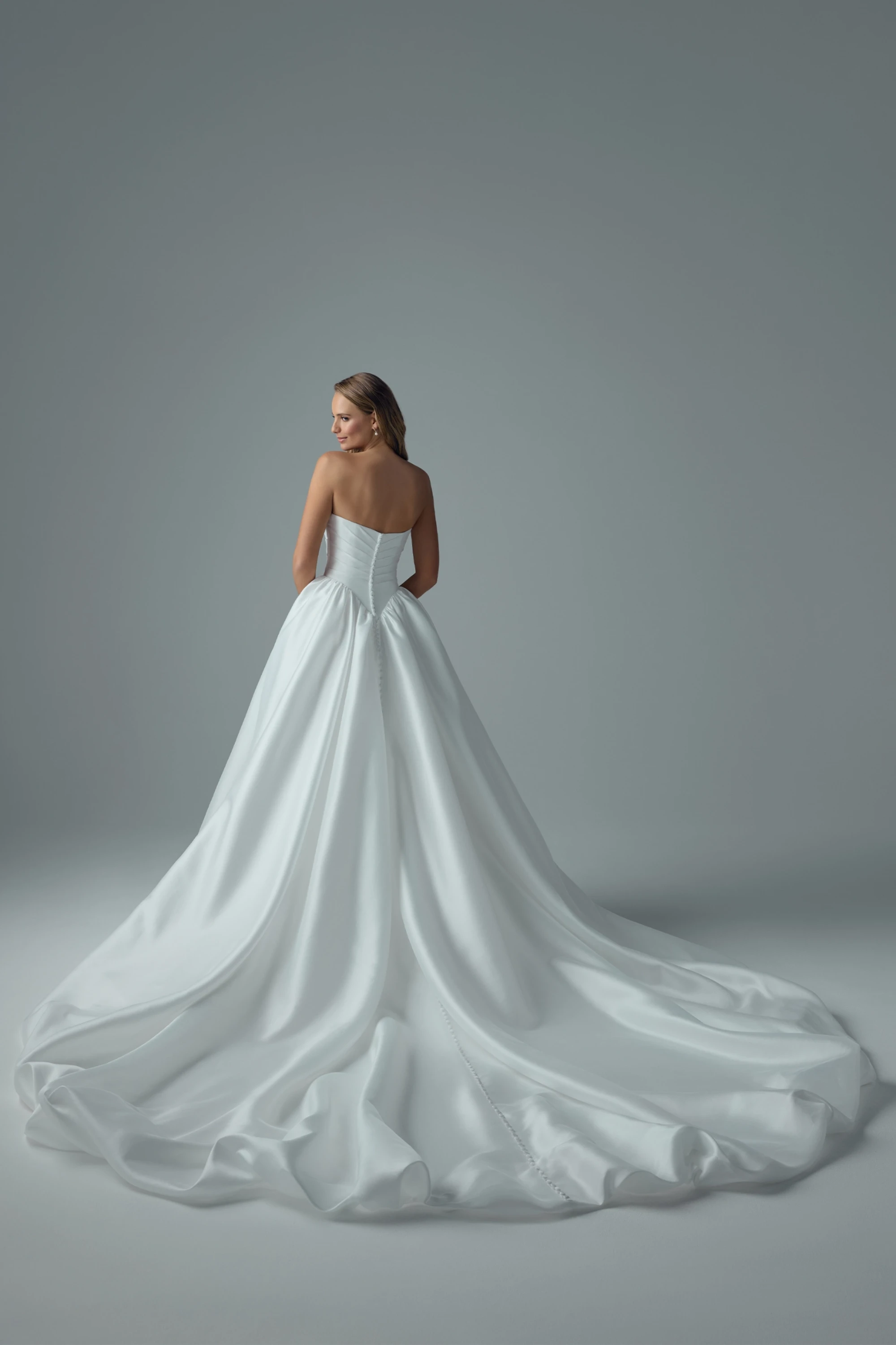 Strapless Ballgown Wedding Dress with Bubble Hem #Sophia Tolli Y3225