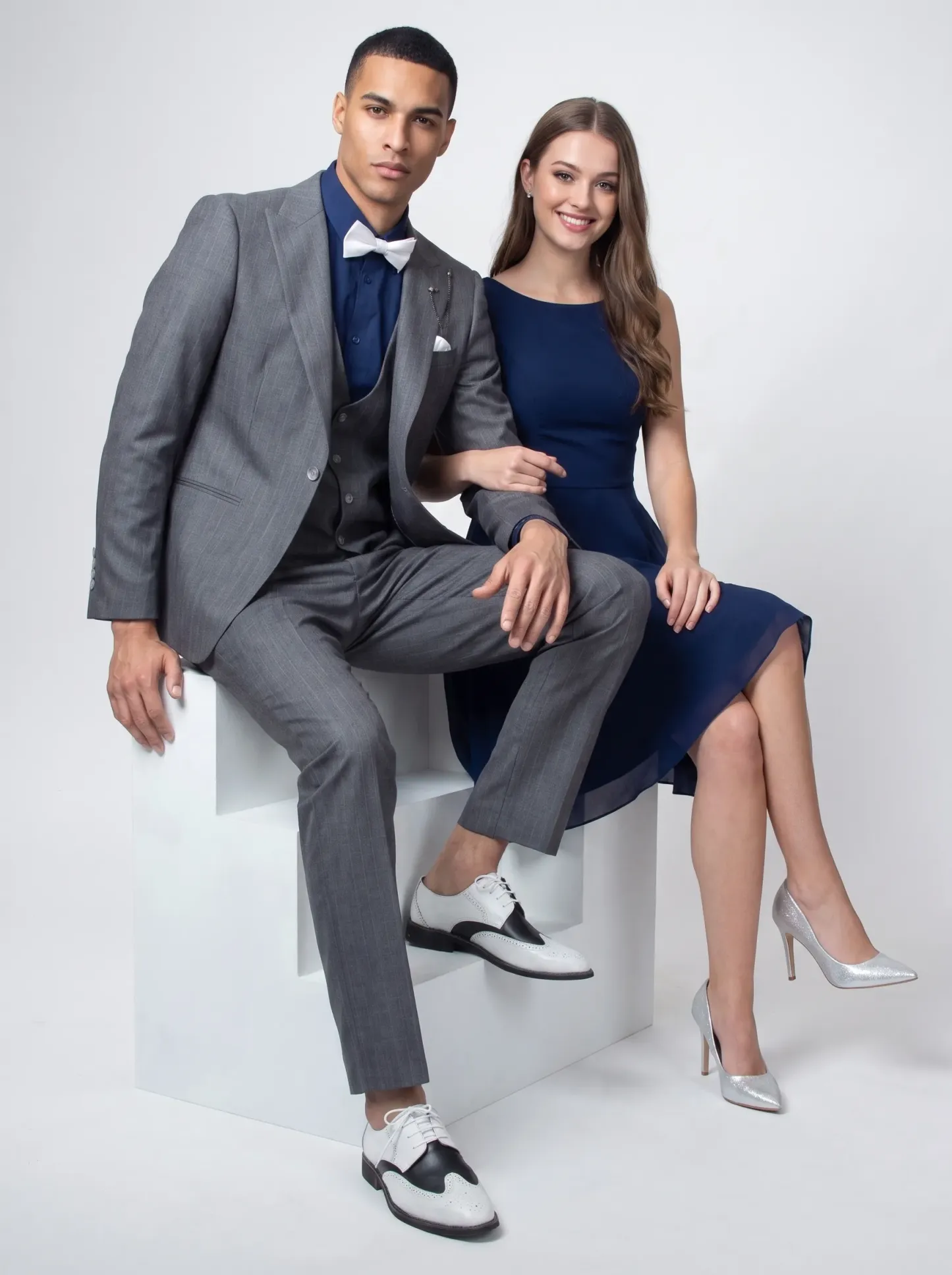 [Copy]Dapper Dark Plaid 3-Piece Formal Suit | Men's Slim Fit Double-Breasted Vest Notch Lapel Business Tuxedo