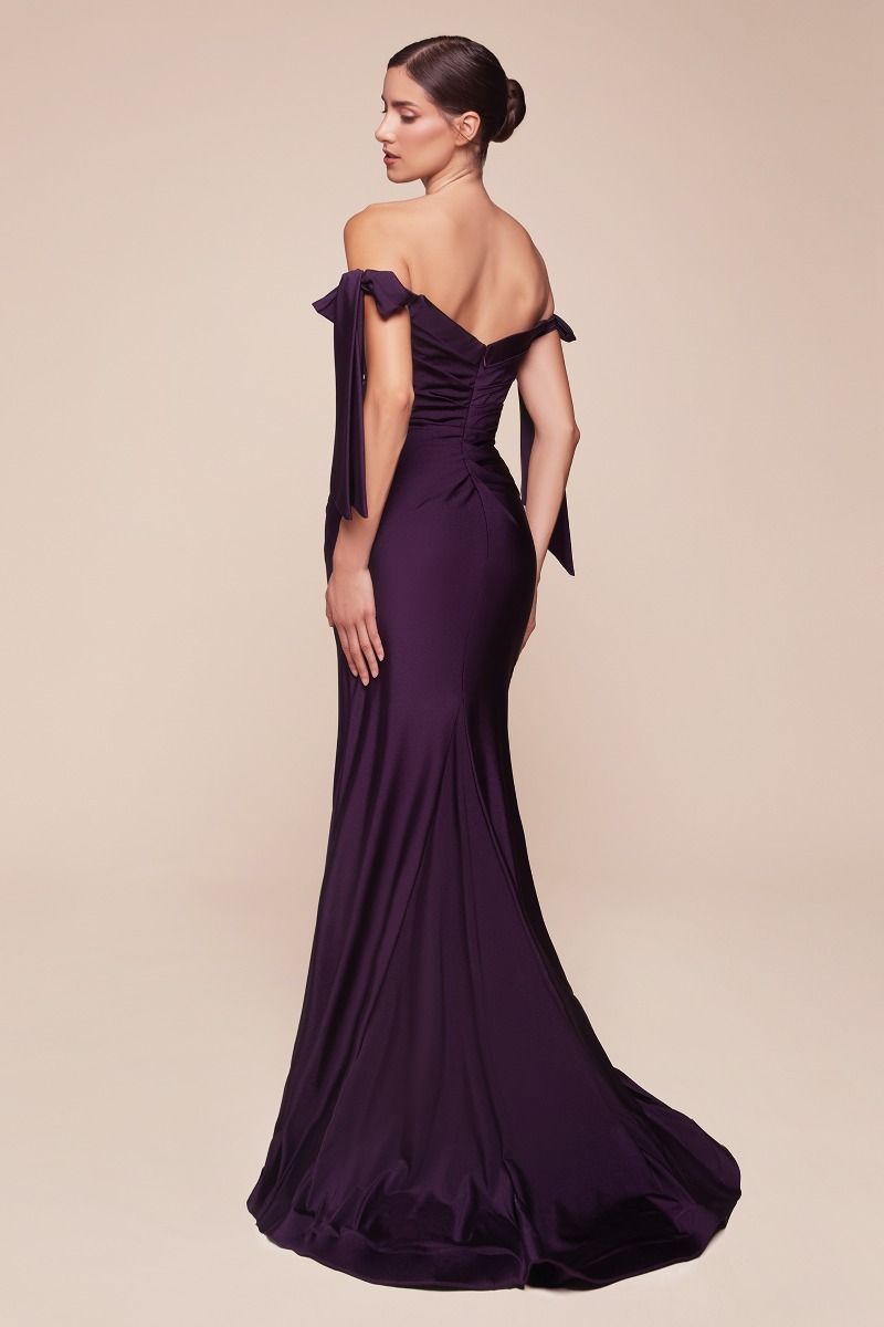 Fitted Off The Shoulder Stretch Luxe Jersey Ruched Gown CD943