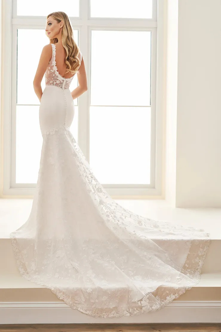 Sultry Mermaid Square Trailing Florals Wedding Dress #E506