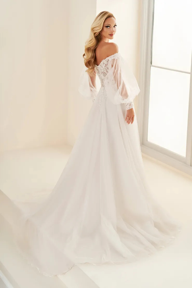 A-Line Plunging V-Neck Long Sleeve Off-the-Shoulder Wedding Dress #E512