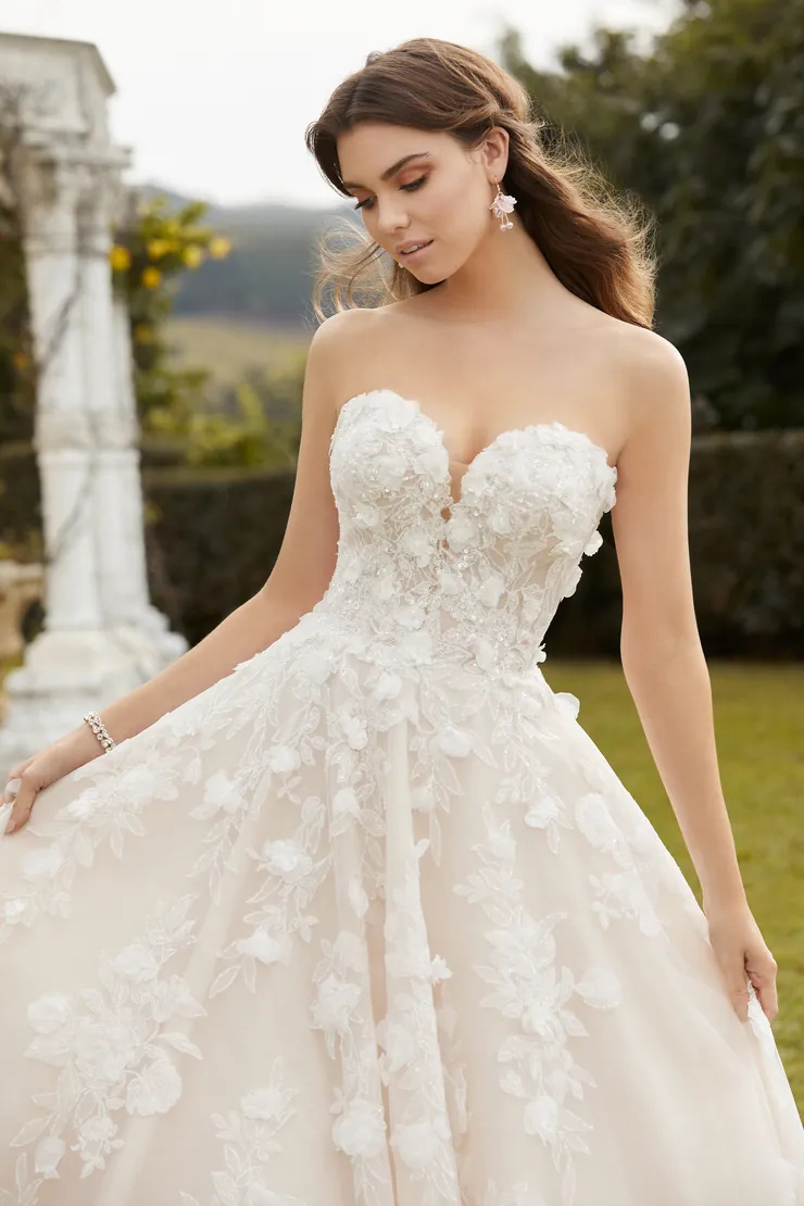 Opulent A-Line Wedding Dress With Floral Lace #ST1222
