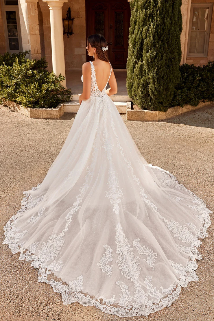 Royal Bridal Gown With Plunging Neckline # ST615