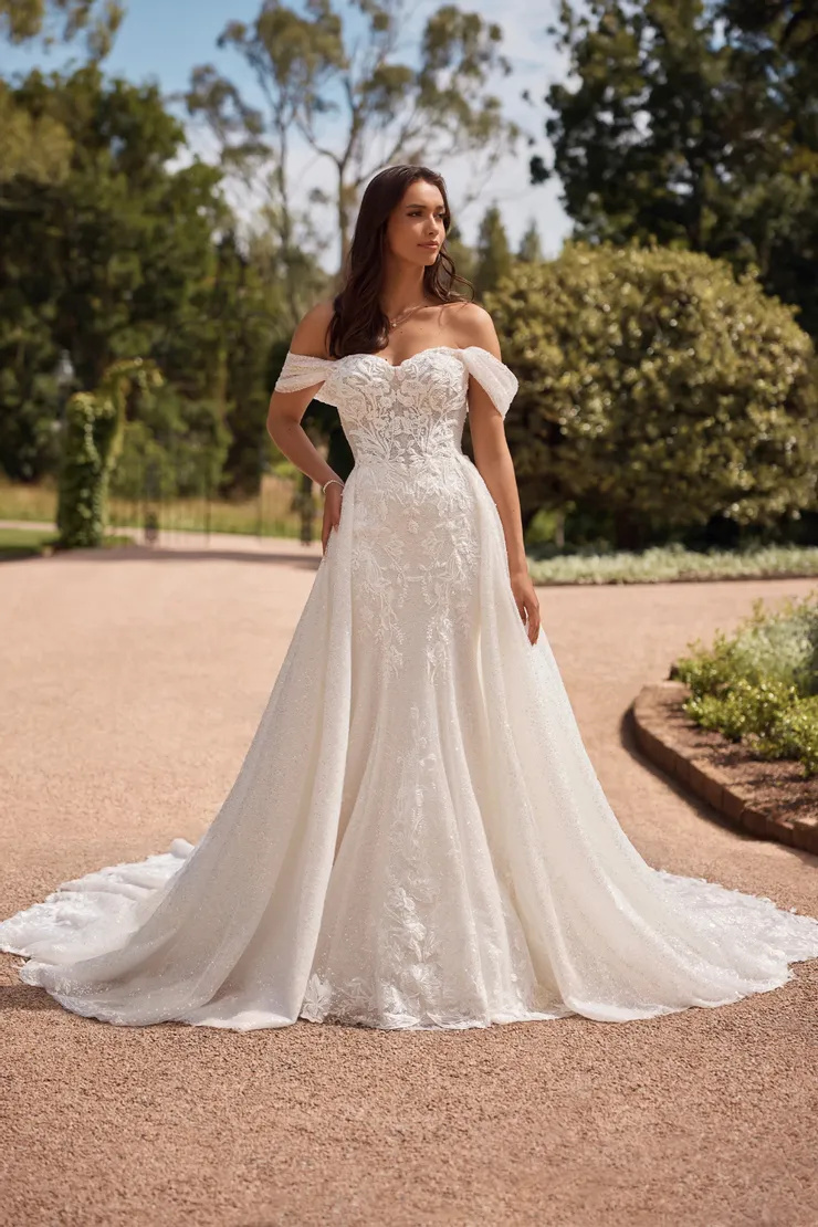 Regal Two-Piece Wedding Dress With Luxurious Sparkle # ST624
