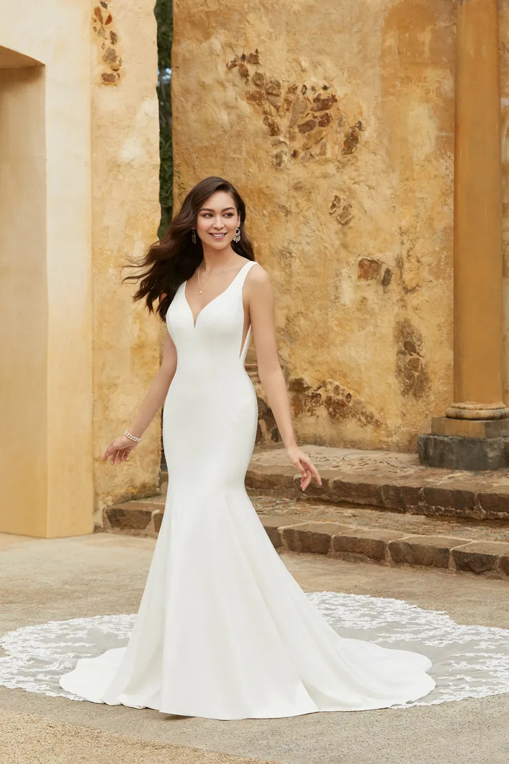 Simple Crepe Wedding Gown With V-Neckline #Y12234