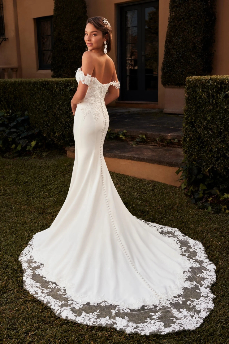 Modern Crepe Wedding Dress With Laser Cut Train # Y3113