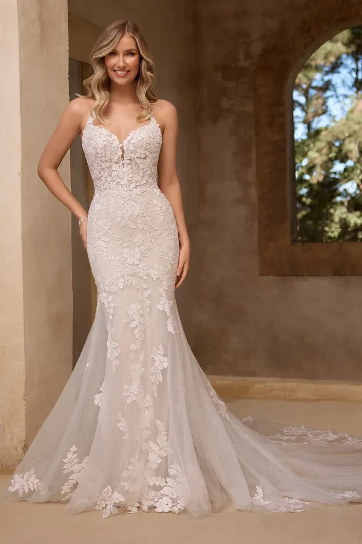 Sexy Fit And Flare Bridal Gown With Lace # Y3144