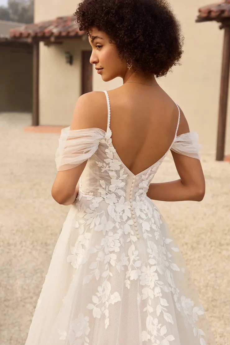 Romantic A-Line Gown With Sweetheart Neckline