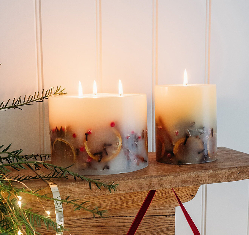 Luxury Handmade Winter Botanical Christmas Candle Orange Cinnamon Clove