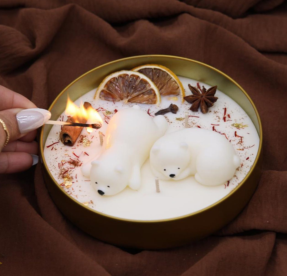 Polar Magic Christmas Candle