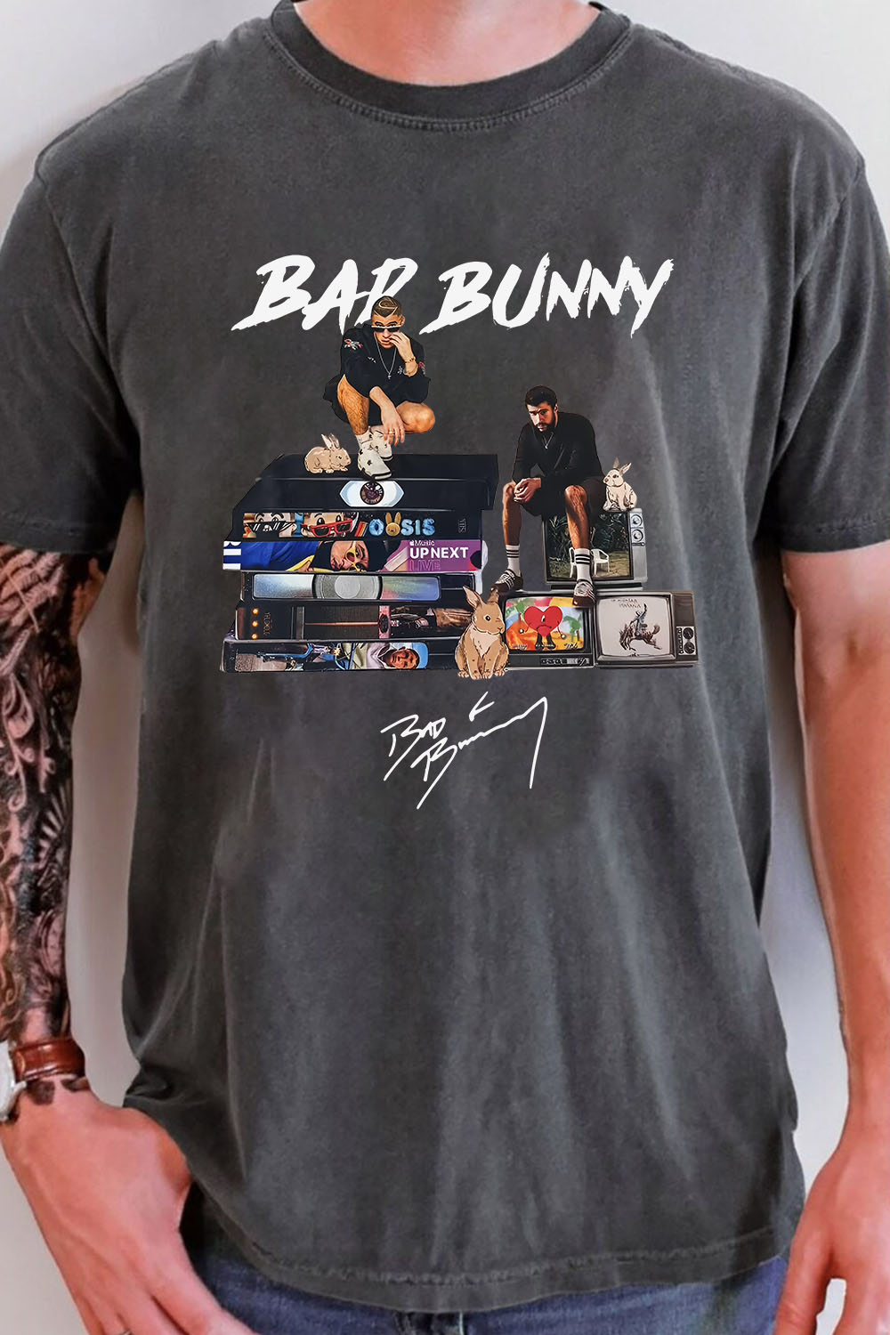 Bad Bunny Debi Tirar Mas Fotos Graphic Tee For Men