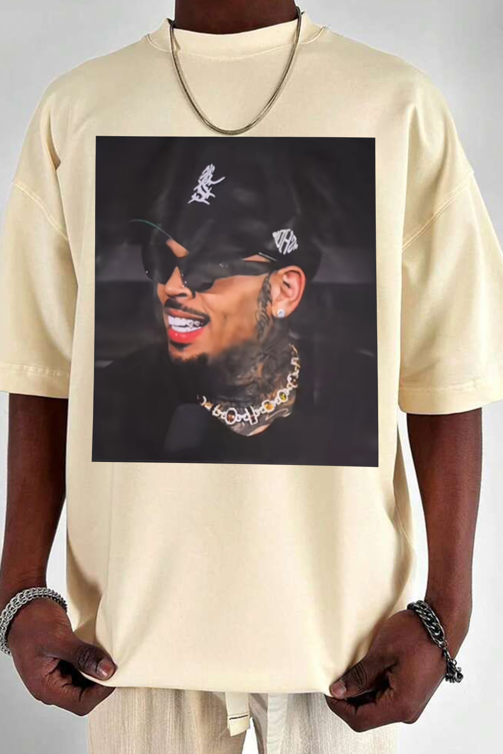 CHRIS BROWN TEE