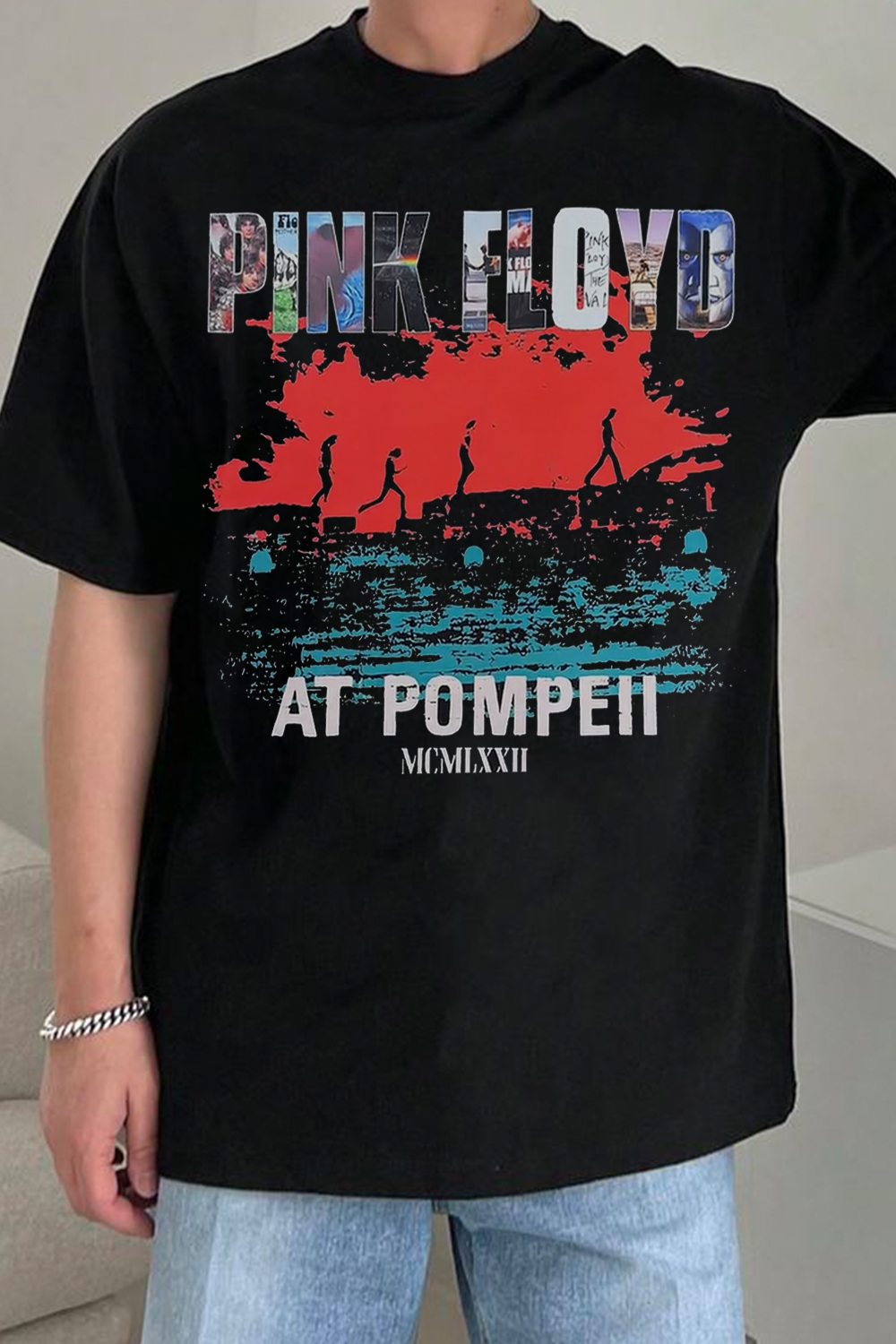 Pink Floyd shirt