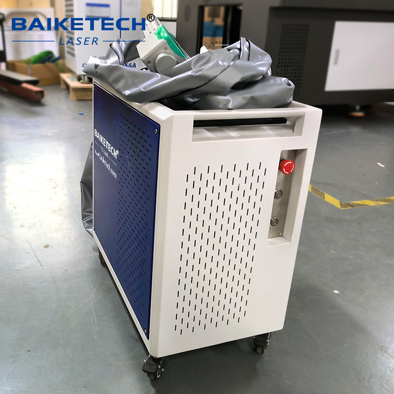 TH-FLC100XT【FOB】100W Handheld Mopa Pulse Fiber Laser Cleaning Machine For Metal Wood surface cleaning Rust Painting Removal Paint Removal