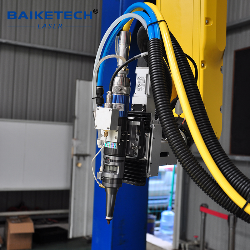 TH-RC2000A【FOB】FANUC 3D 6 Axis Robot Laser Cutting Machine for Metal Sheet Tube Cutting