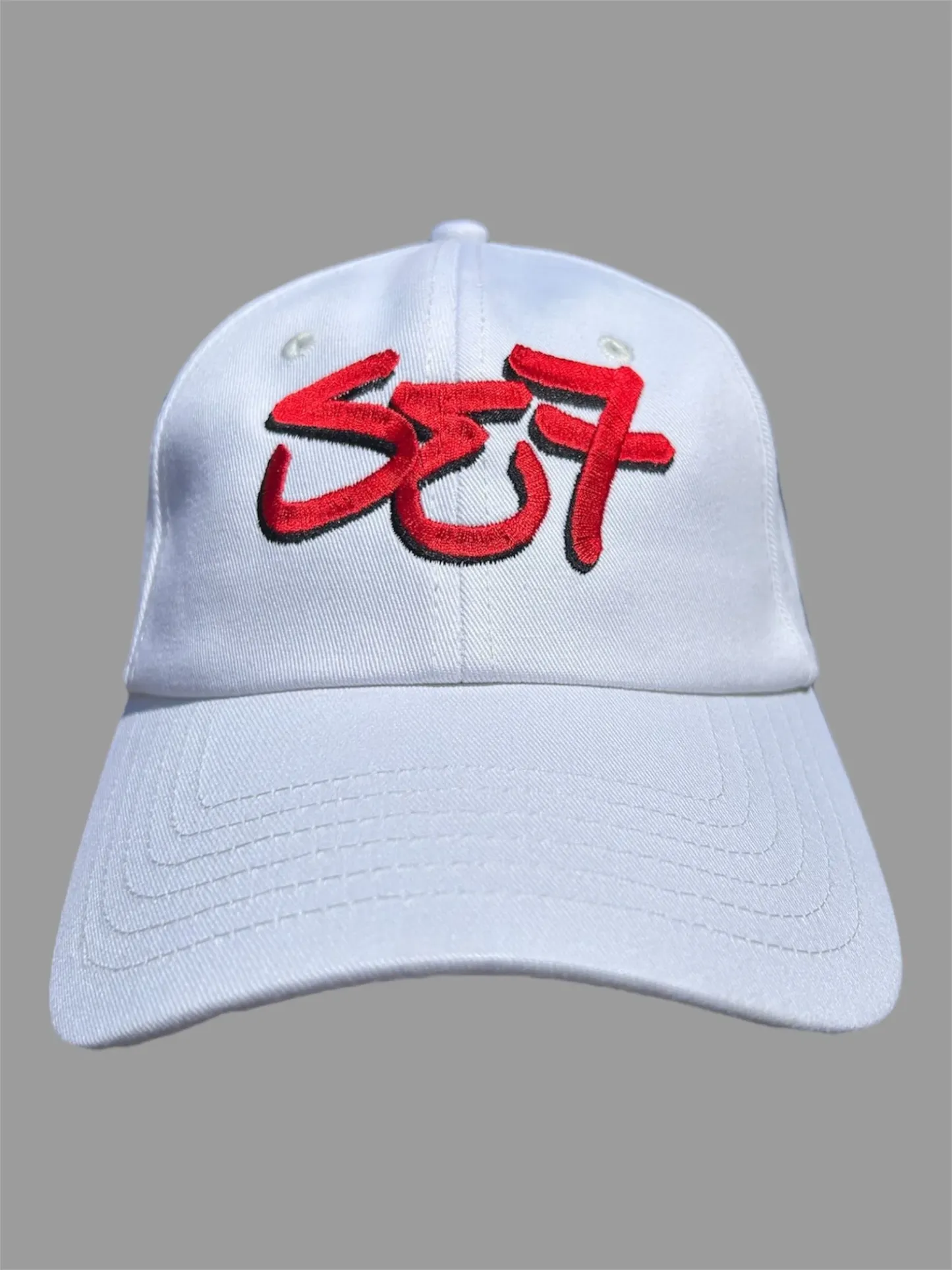 White SE7 Cap