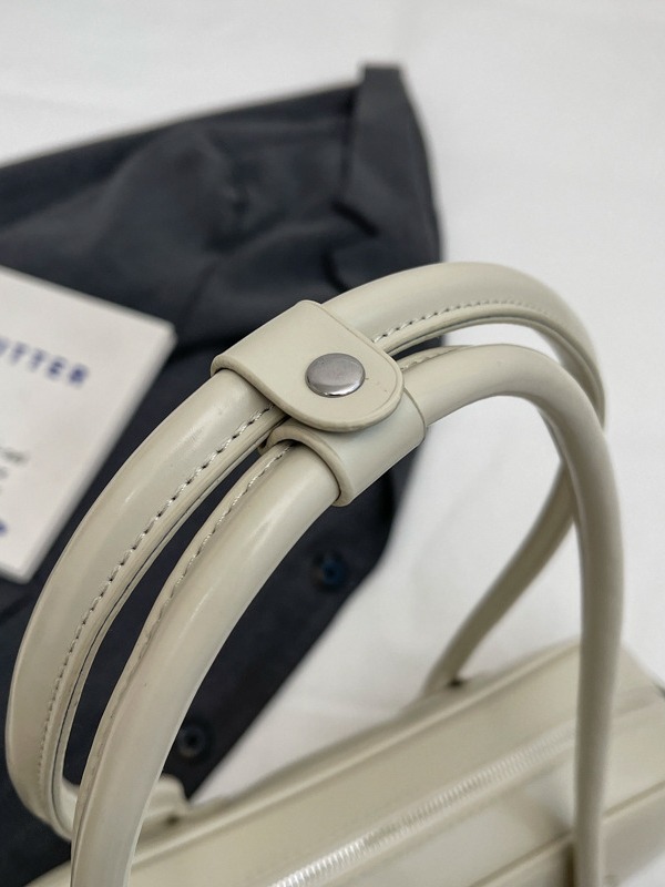 Influencer-Style, Versatile Large Shoulder & Tote Bag