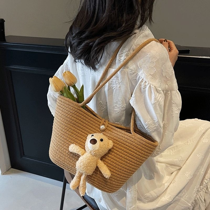 Retro Large-Capacity Shoulder Tote Bag