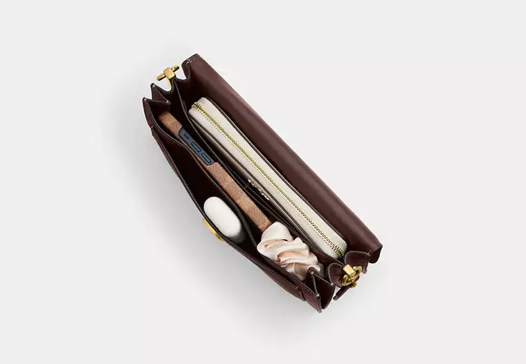 Tabby Shoulder Bag 26