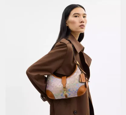 Hamptons Hobo Bag In Crystal Signature Jacquard