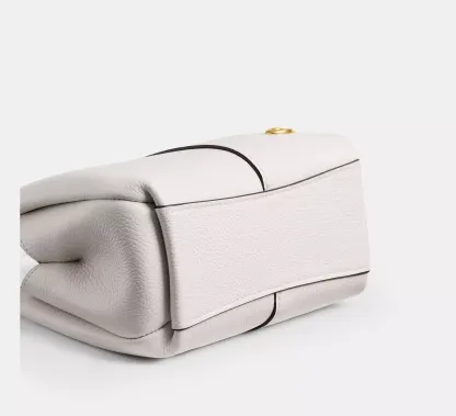 Lana Shoulder Bag 19