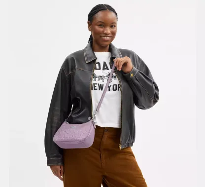 Teri Shoulder Bag In Signature Leather With Heart Charm