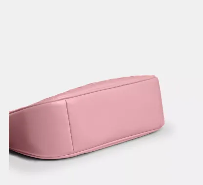 Teri Shoulder Bag In Signature Leather With Heart Charm