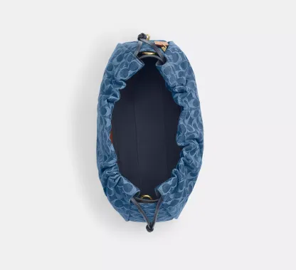 Faye Large Shoulder Bag In Signature Denim