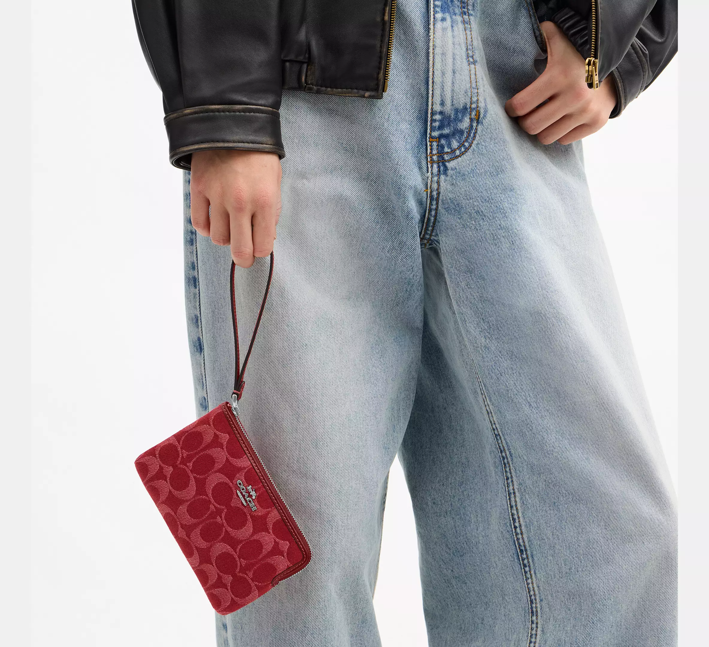 Corner Zip Wristlet In Signature Denim